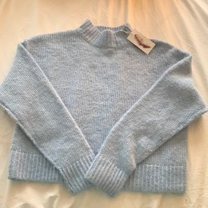 *NWT* Blue Crop Sweater